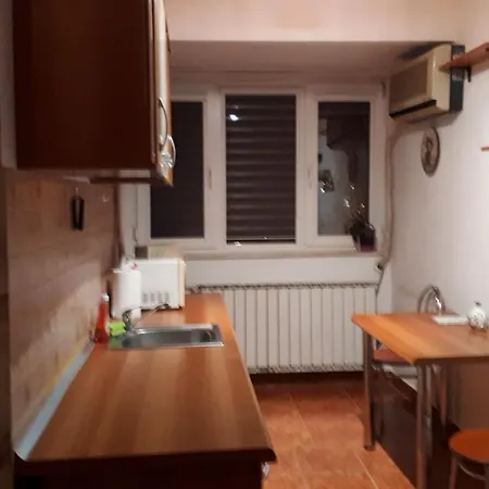 Nice And Cozy Διαμέρισμα Βουκουρέστι